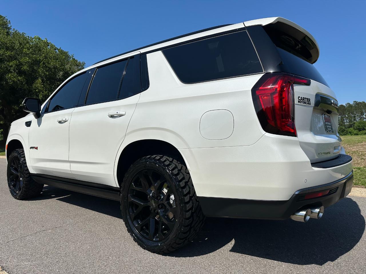 GMC Yukon 4WD 4dr AT4 2024