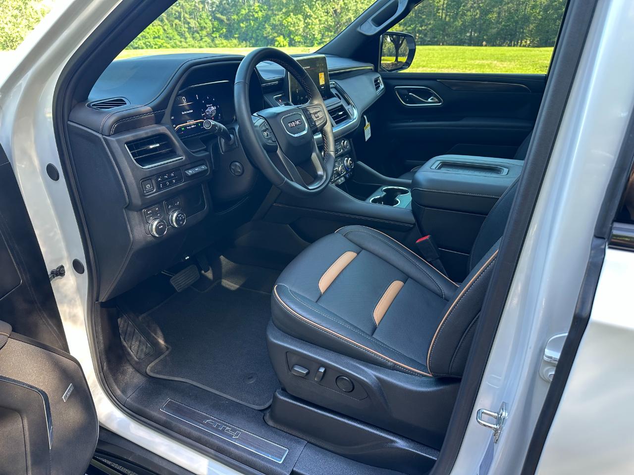 GMC Yukon 4WD 4dr AT4 2024