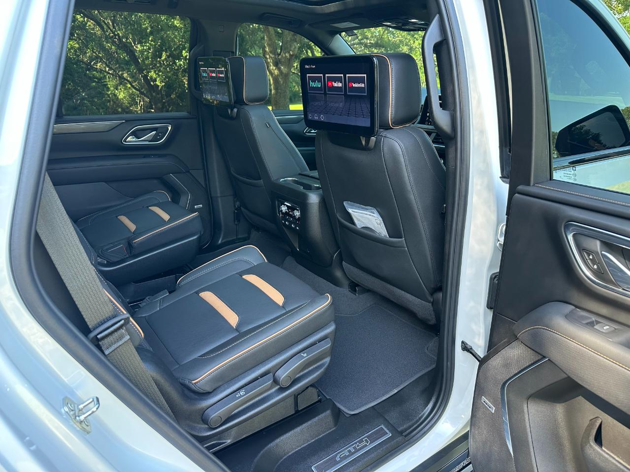 GMC Yukon 4WD 4dr AT4 2024