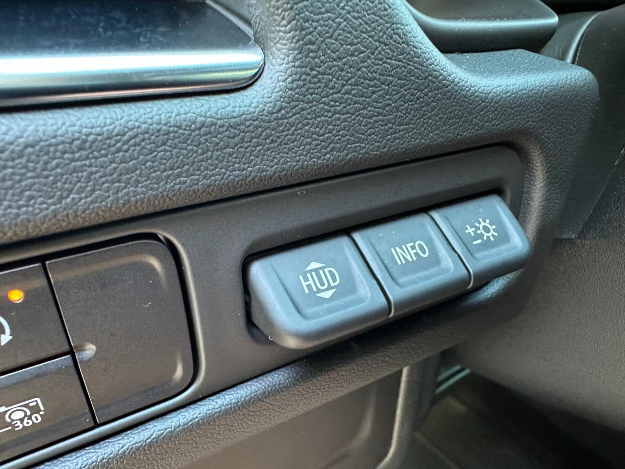 GMC Yukon 4WD 4dr AT4 2024