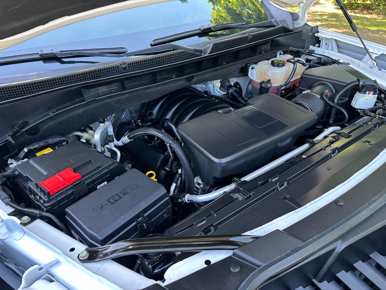 GMC Yukon 4WD 4dr AT4 2024