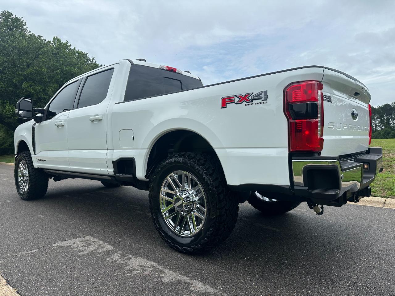 Ford Super Duty F-250 SRW Lariat 4WD Crew Cab 6.75' Box 2025