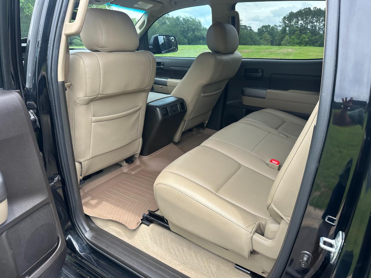 Toyota Tundra 2WD Truck CrewMax 5.7L V8 6-Spd AT (Natl) 2011