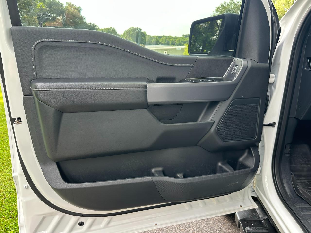 Ford F-150 XLT 4WD SuperCrew 5.5' Box 2025