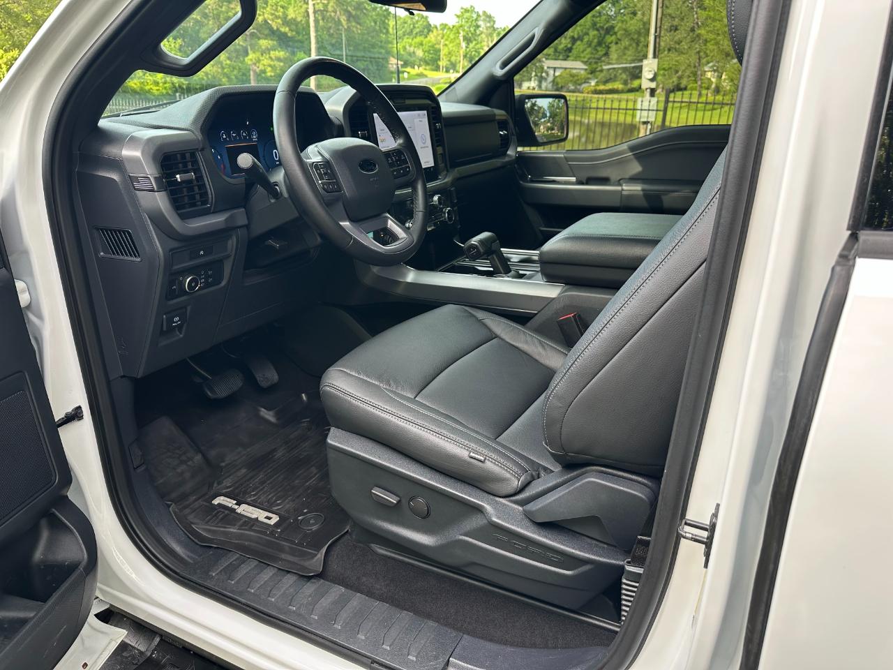 Ford F-150 XLT 4WD SuperCrew 5.5' Box 2025