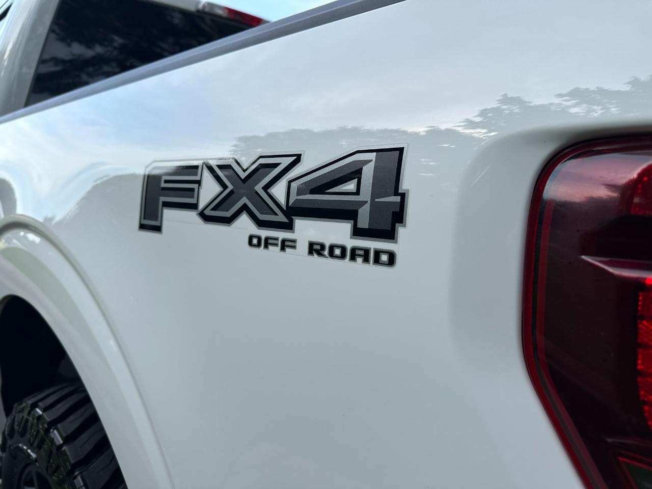 Ford F-150 XLT 4WD SuperCrew 5.5' Box 2025