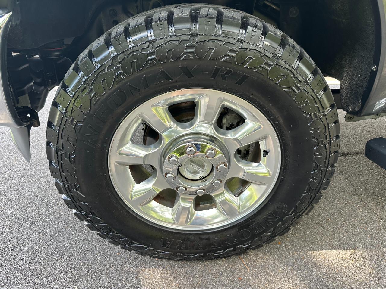 Ford Super Duty F-250 SRW 4WD Crew Cab 156" Lariat 2016