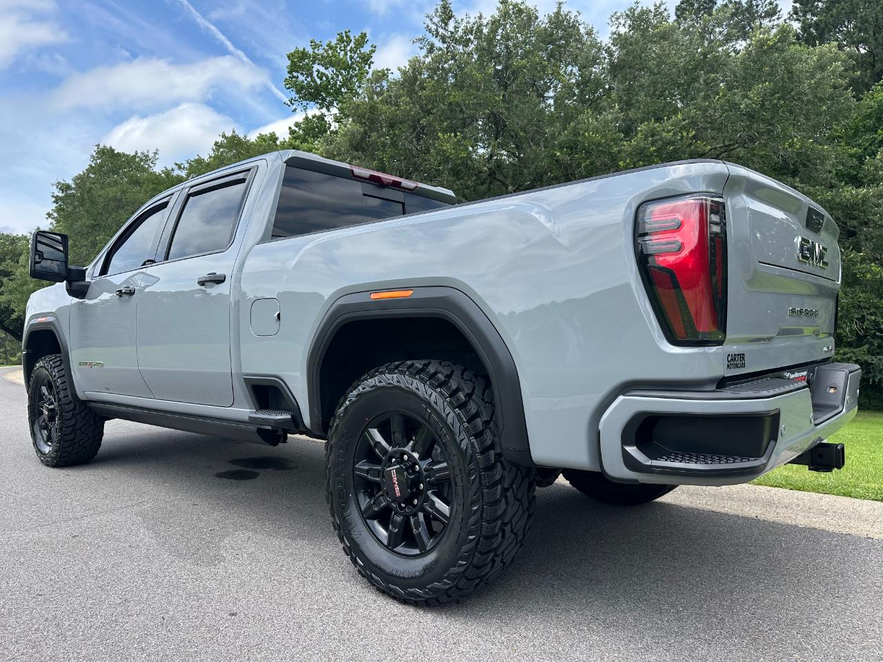 GMC Sierra 2500HD 4WD Crew Cab 159" AT4 2024