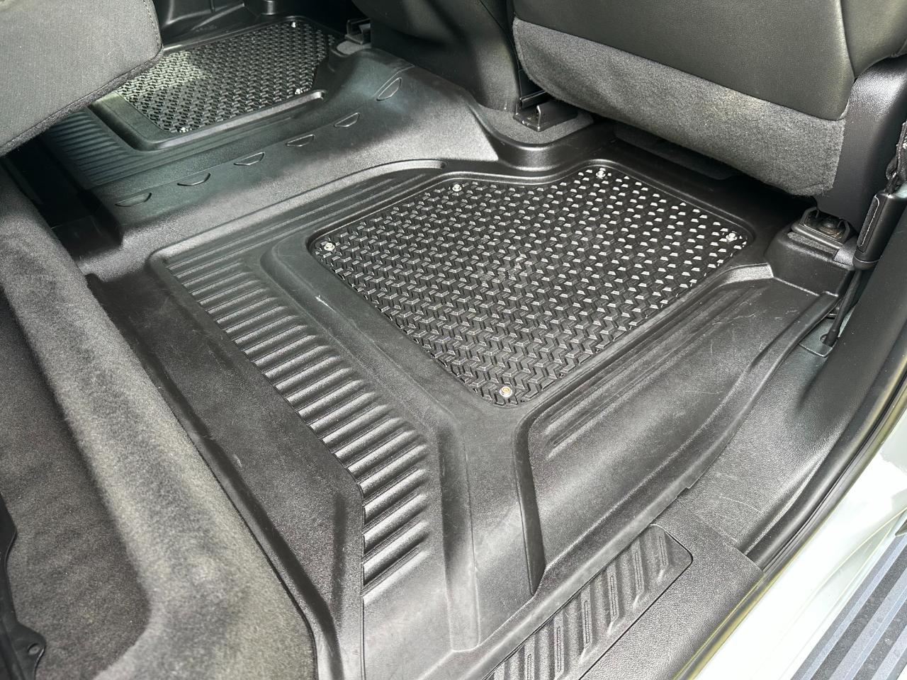 GMC Sierra 2500HD 4WD Crew Cab 159" AT4 2024