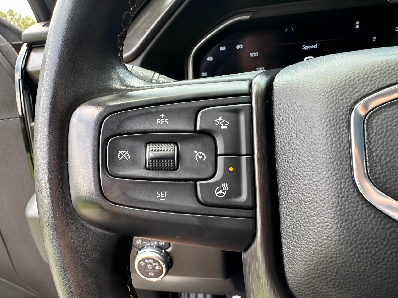 GMC Sierra 2500HD 4WD Crew Cab 159" AT4 2024