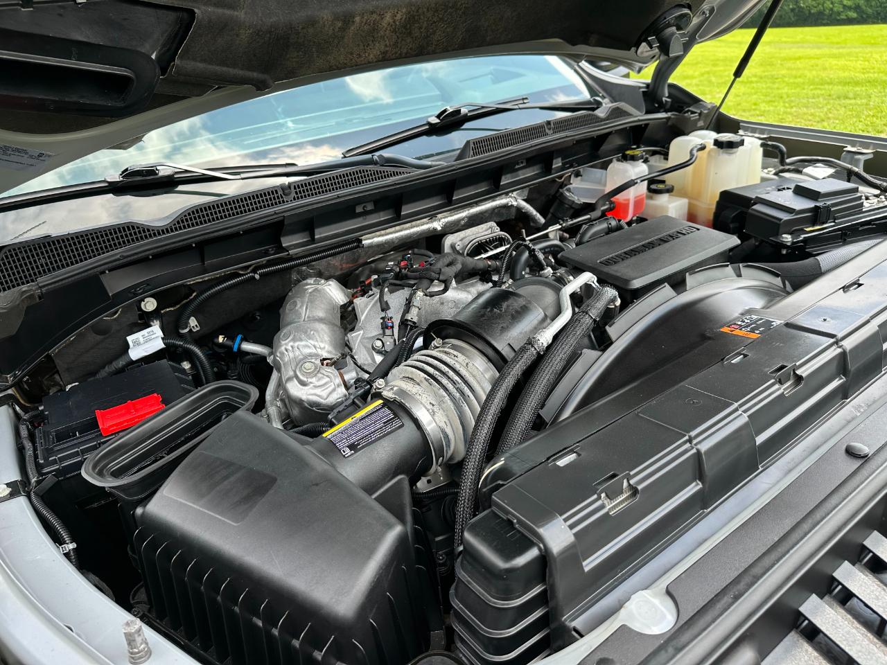GMC Sierra 2500HD 4WD Crew Cab 159" AT4 2024