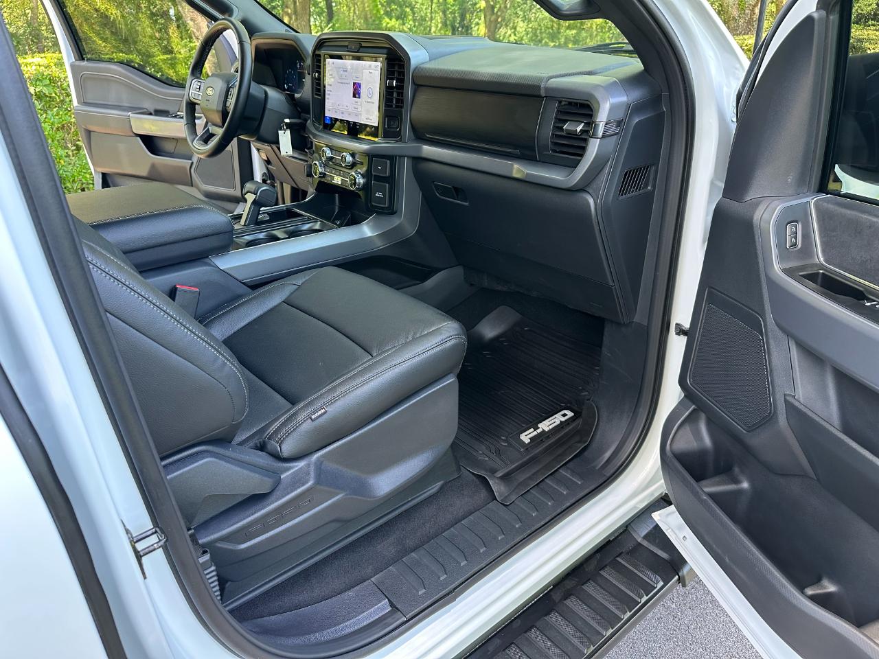 Ford F-150 XLT 4WD SuperCrew 5.5' Box 2025