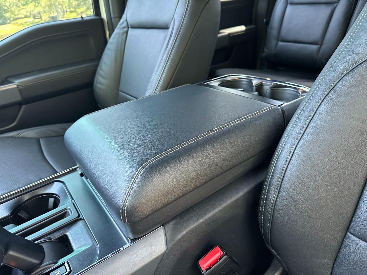Ford F-150 XLT 4WD SuperCrew 5.5' Box 2025