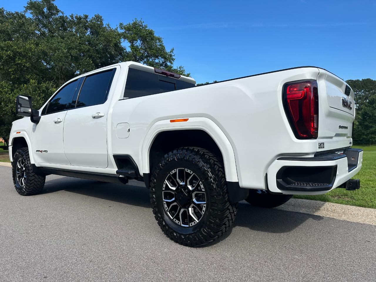 GMC Sierra 2500HD 4WD Crew Cab 159" AT4 2022