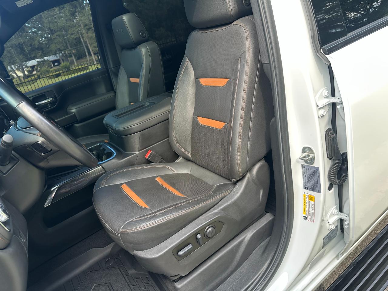 GMC Sierra 2500HD 4WD Crew Cab 159" AT4 2022