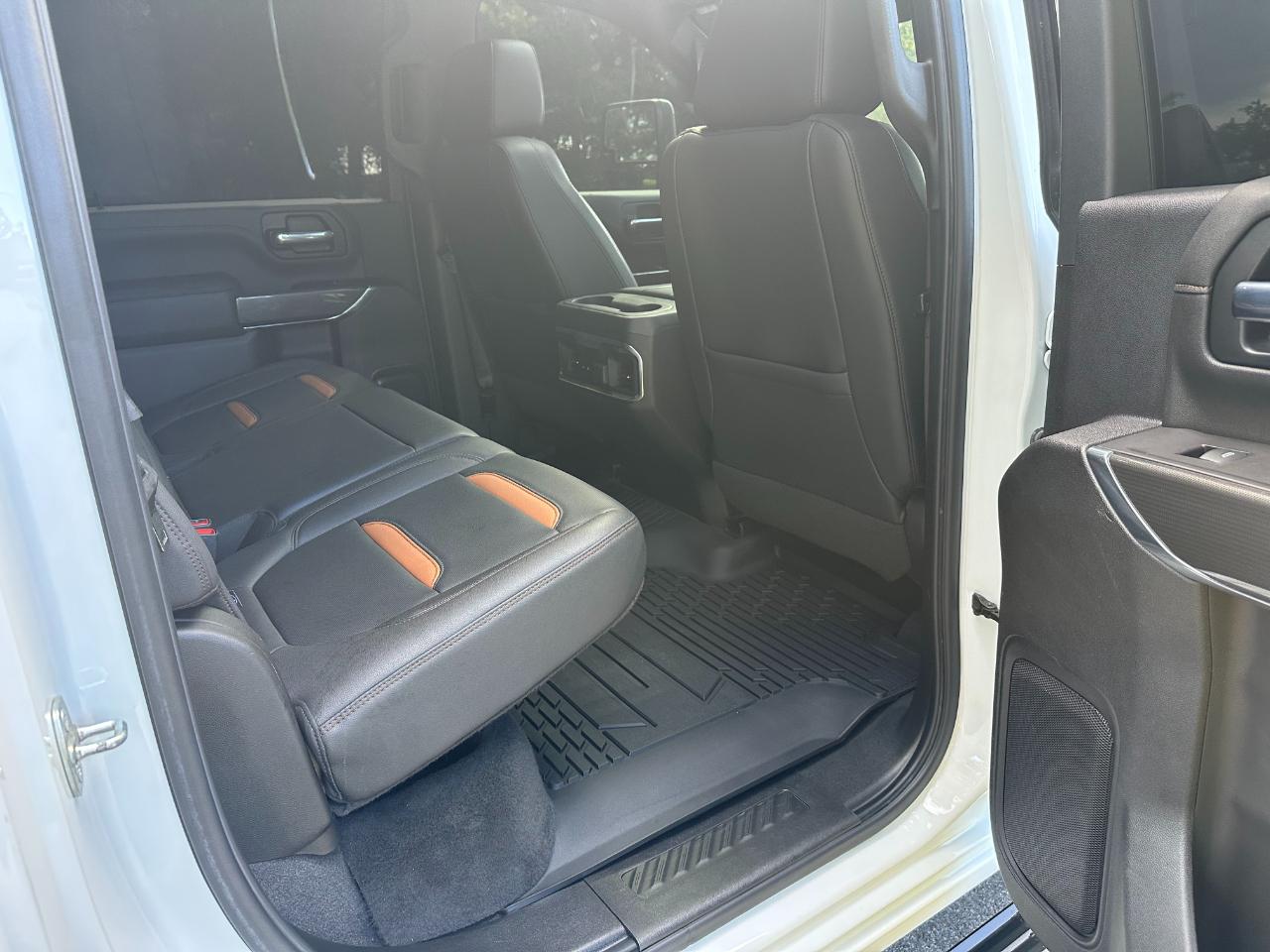 GMC Sierra 2500HD 4WD Crew Cab 159" AT4 2022