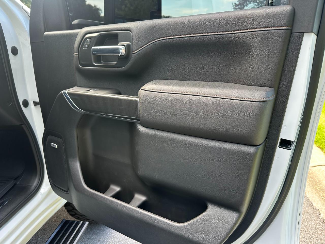 GMC Sierra 2500HD 4WD Crew Cab 159" AT4 2022