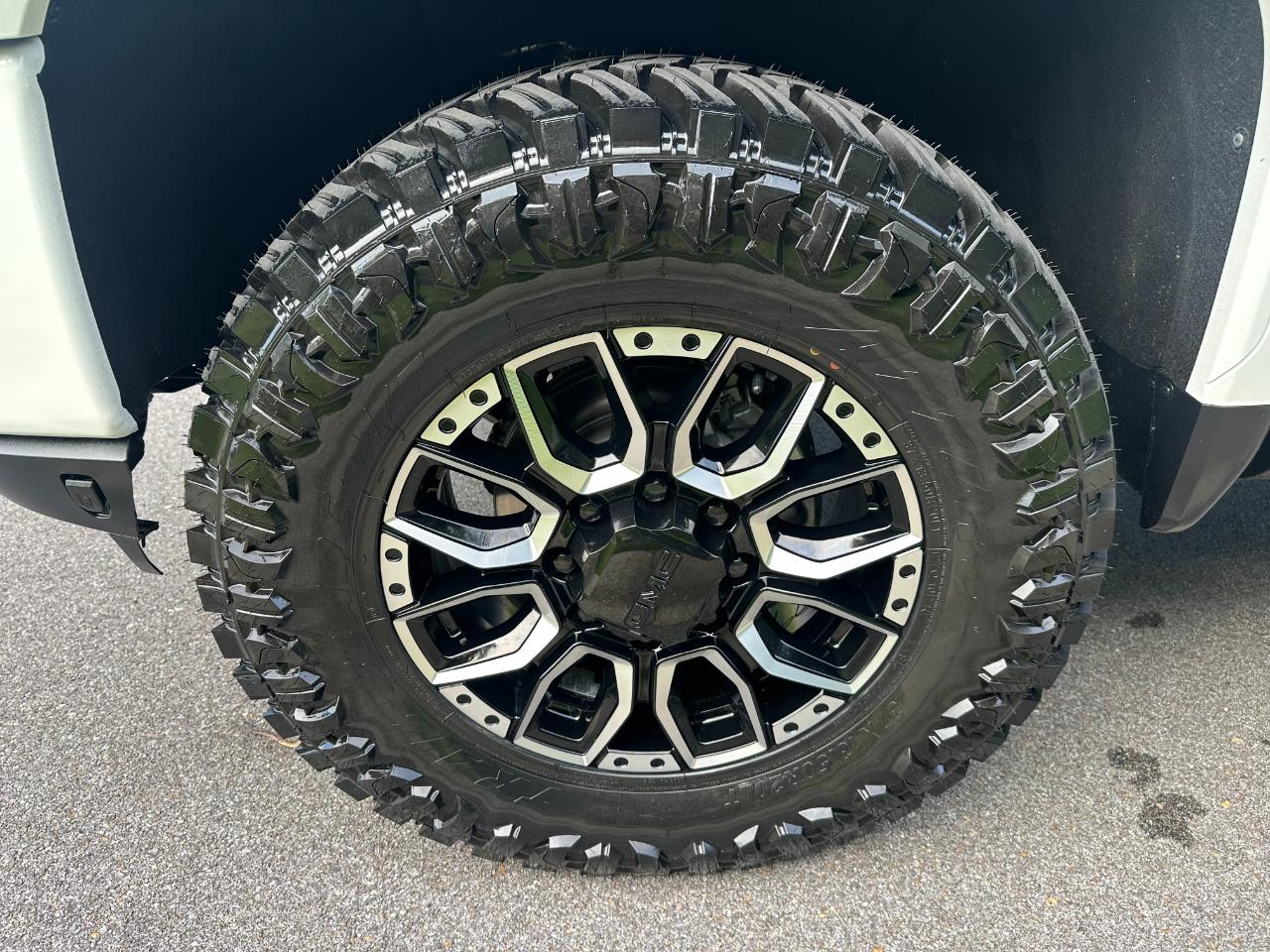 GMC Sierra 2500HD 4WD Crew Cab 159" AT4 2022