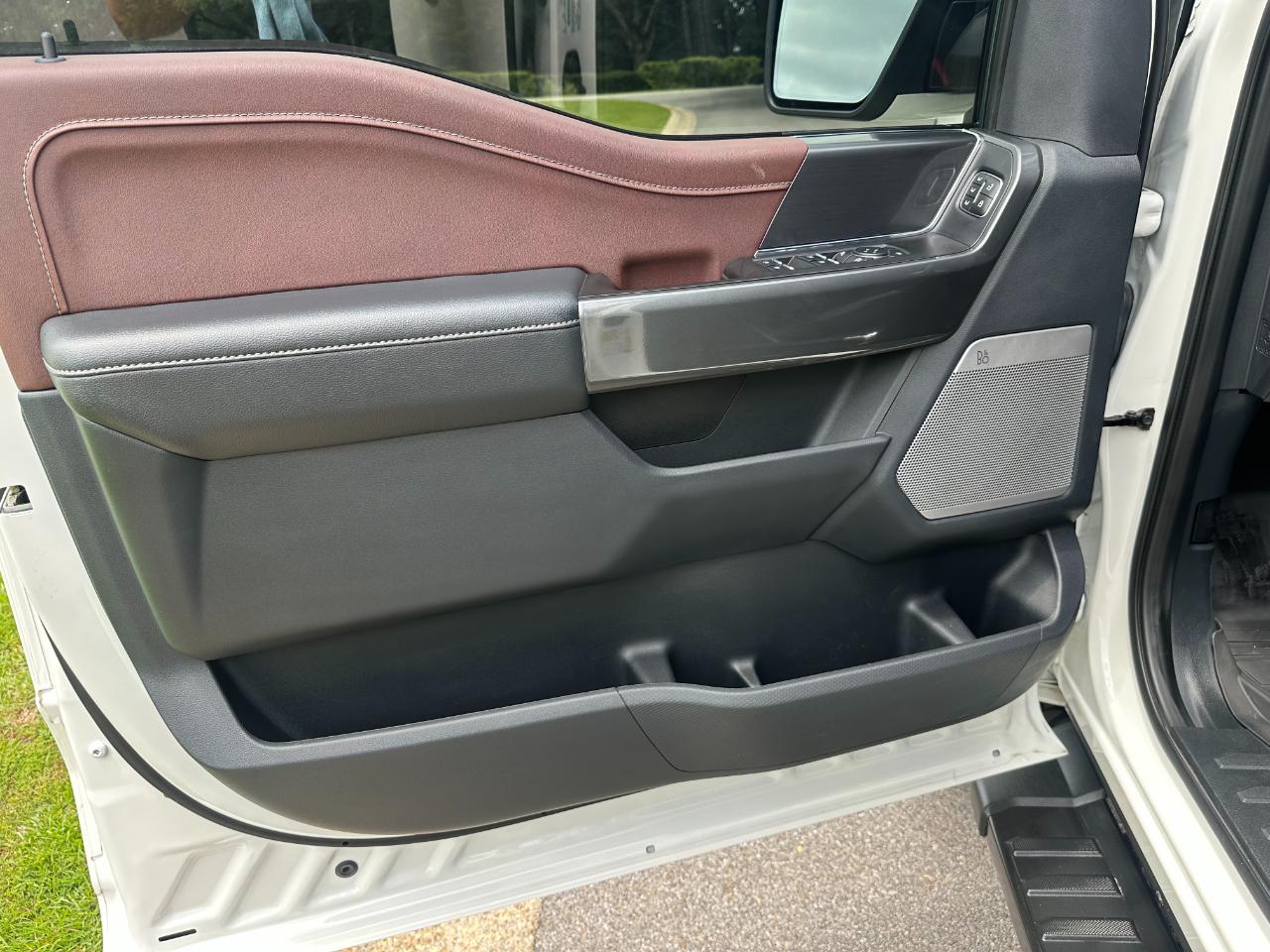 Ford F-150 Lariat 4WD SuperCrew 5.5' Box 2023