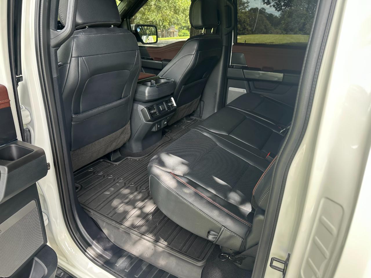 Ford F-150 Lariat 4WD SuperCrew 5.5' Box 2023