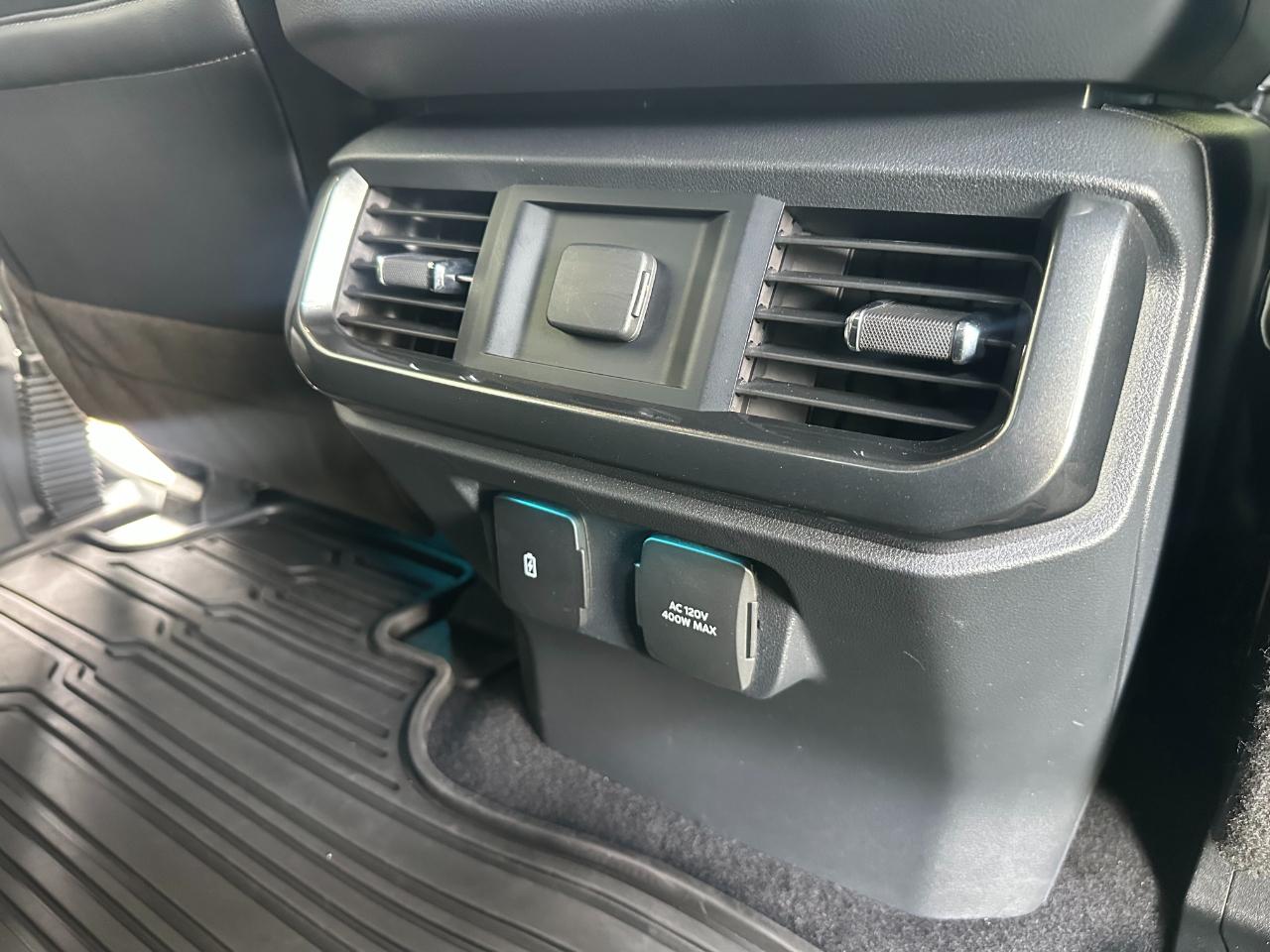Ford F-150 Lariat 4WD SuperCrew 5.5' Box 2023