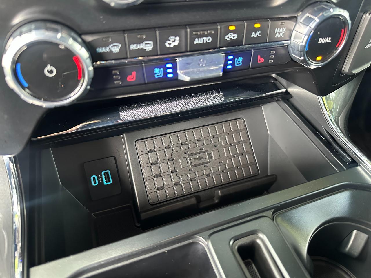Ford F-150 Lariat 4WD SuperCrew 5.5' Box 2023