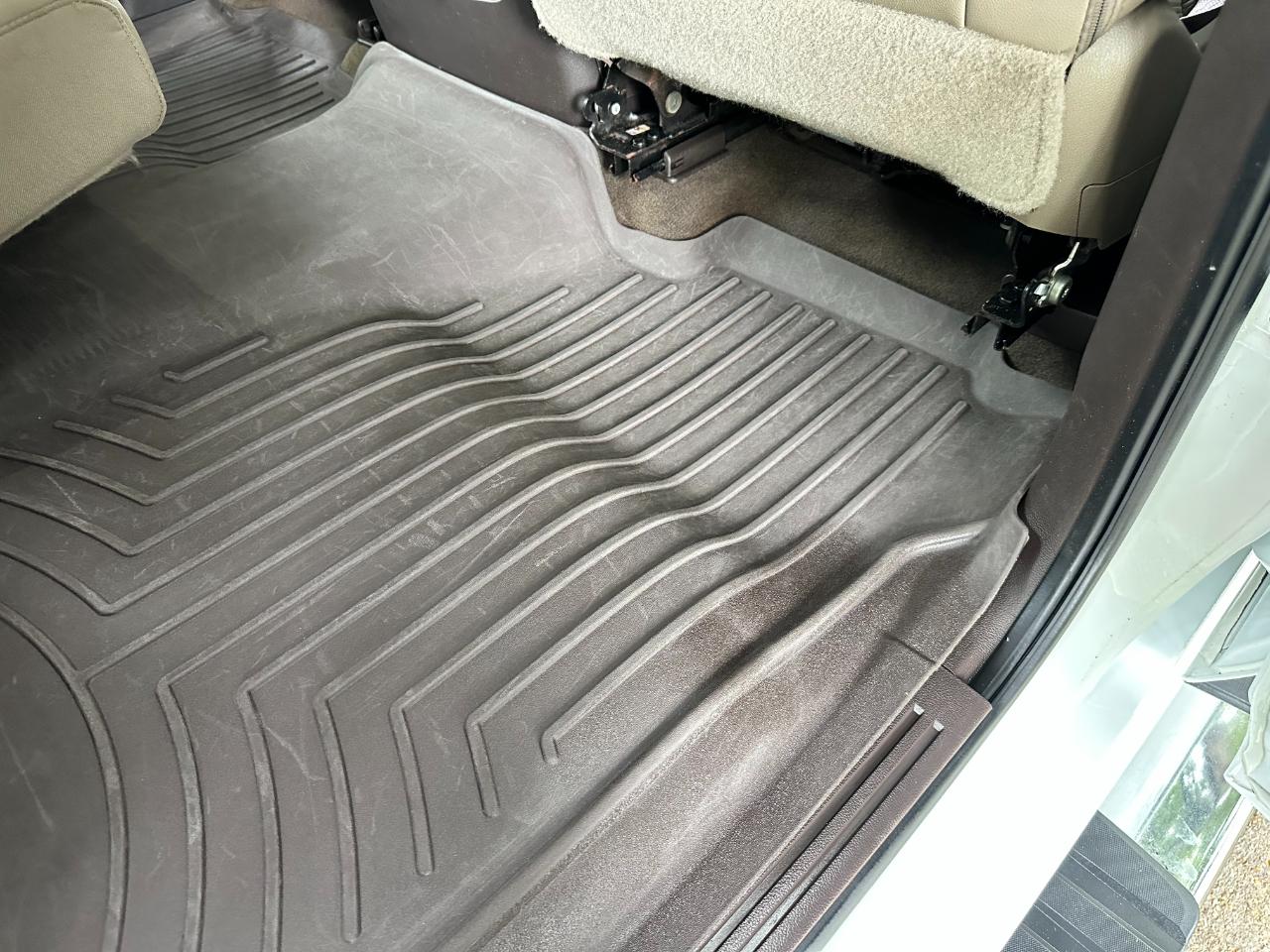 GMC Sierra 2500HD 4WD Crew Cab 153.7" SLT 2018
