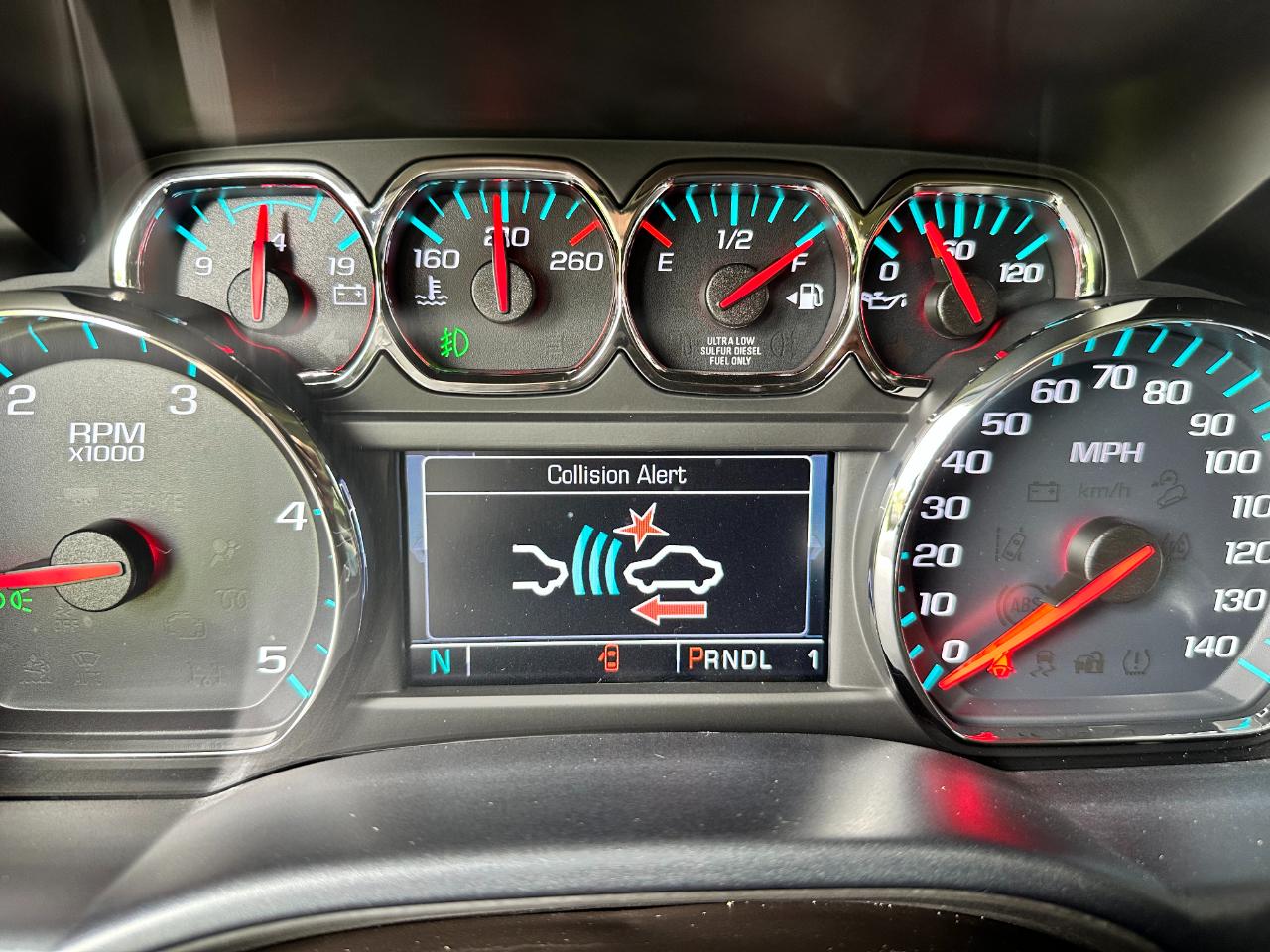 GMC Sierra 2500HD 4WD Crew Cab 153.7" SLT 2018