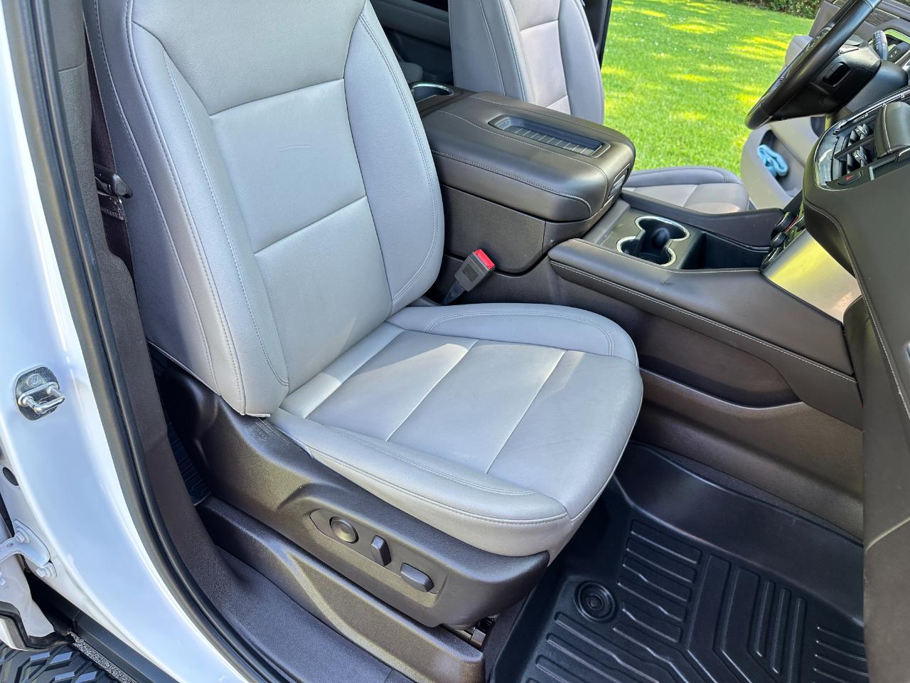 Chevrolet Tahoe 4WD 4dr Z71 2022