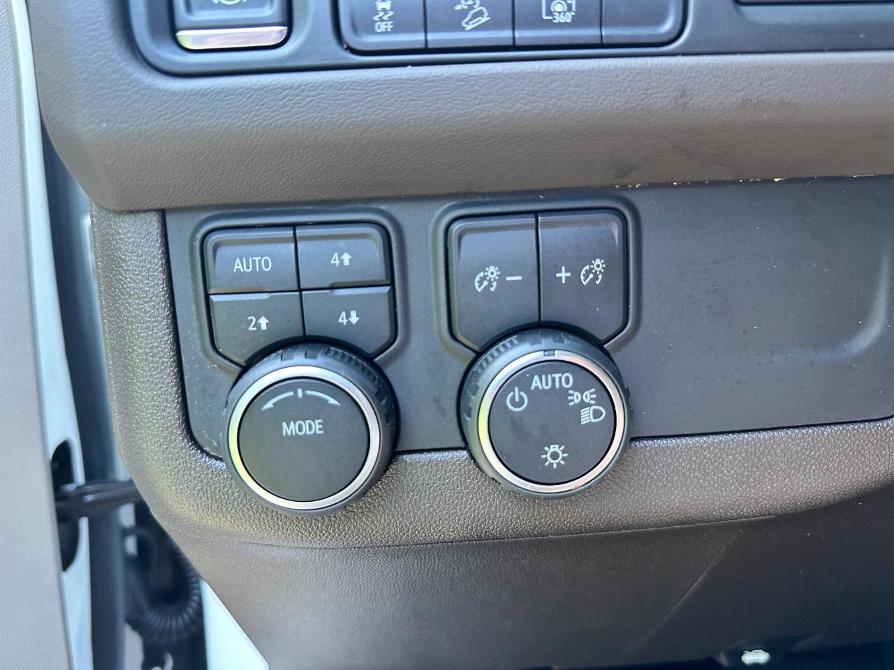 Chevrolet Tahoe 4WD 4dr Z71 2022