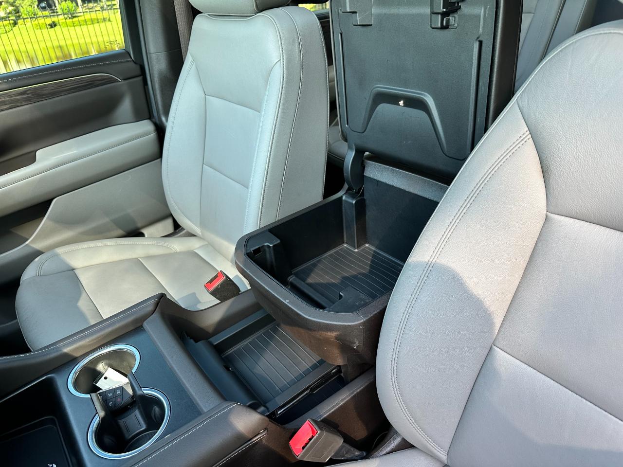 Chevrolet Tahoe 4WD 4dr Z71 2022