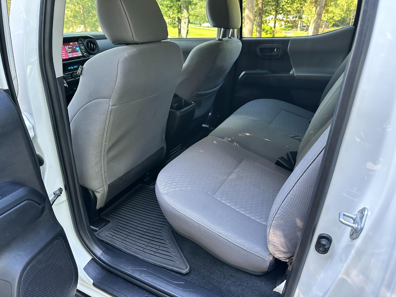 Toyota Tacoma 4WD SR Double Cab 5' Bed V6 AT (Natl) 2021