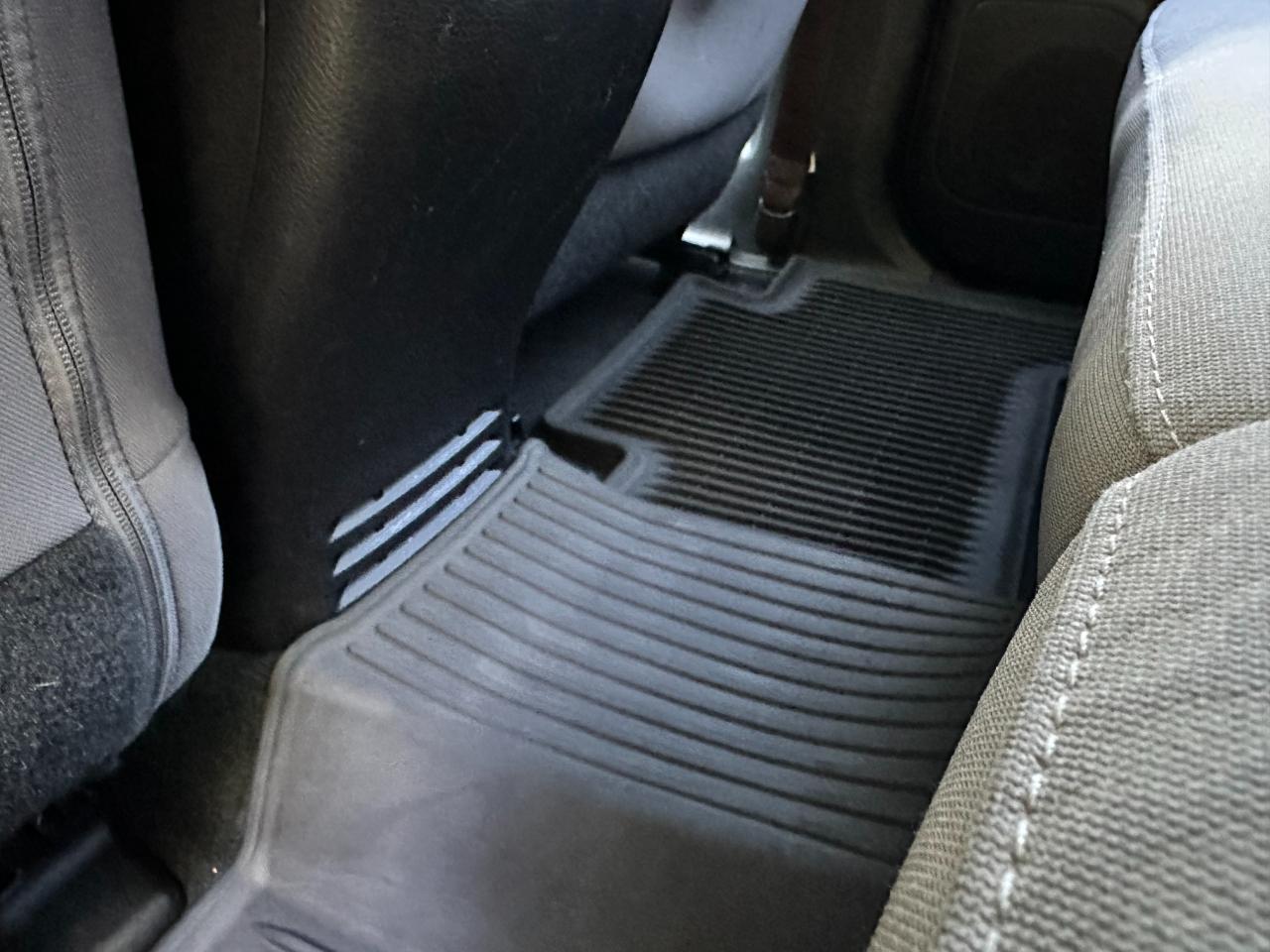 Toyota Tacoma 4WD SR Double Cab 5' Bed V6 AT (Natl) 2021