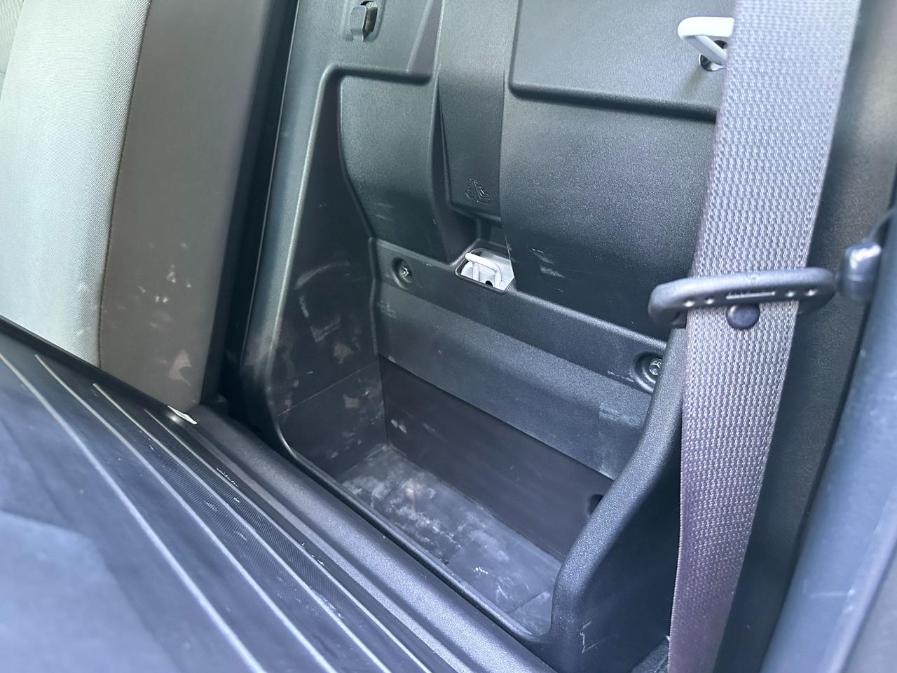 Toyota Tacoma 4WD SR Double Cab 5' Bed V6 AT (Natl) 2021