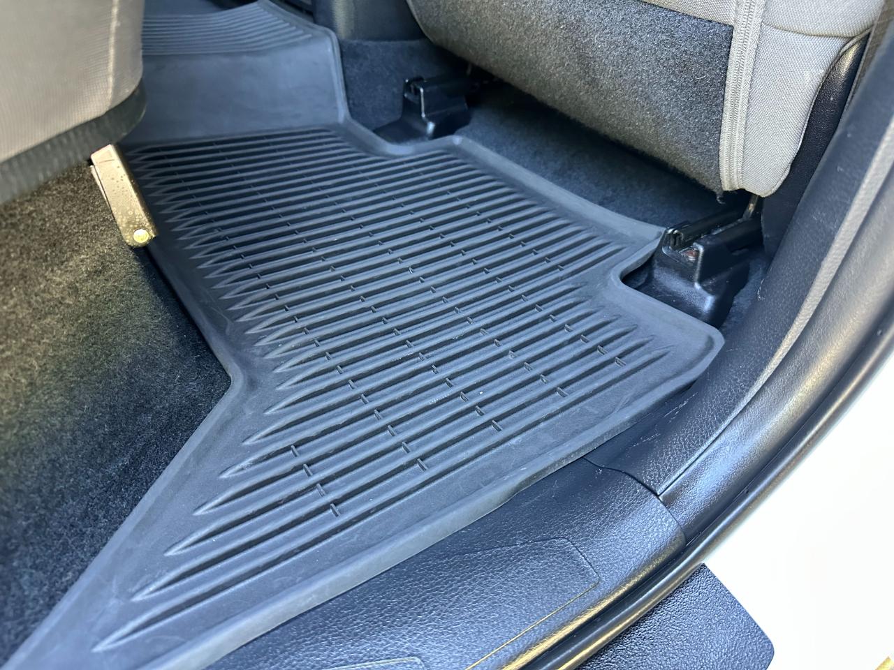 Toyota Tacoma 4WD SR Double Cab 5' Bed V6 AT (Natl) 2021