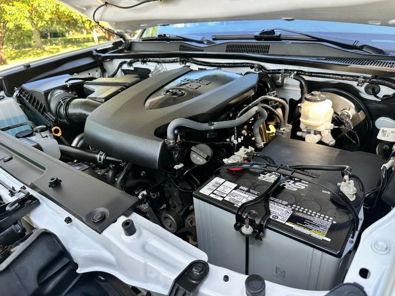 Toyota Tacoma 4WD SR Double Cab 5' Bed V6 AT (Natl) 2021