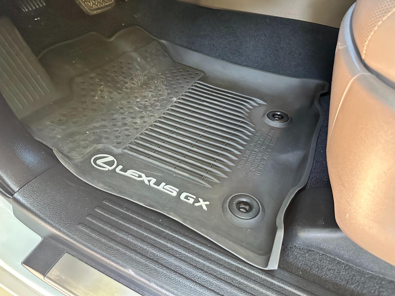 Lexus GX GX 460 Premium 4WD 2023