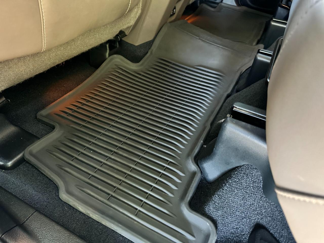 Lexus GX GX 460 Premium 4WD 2023