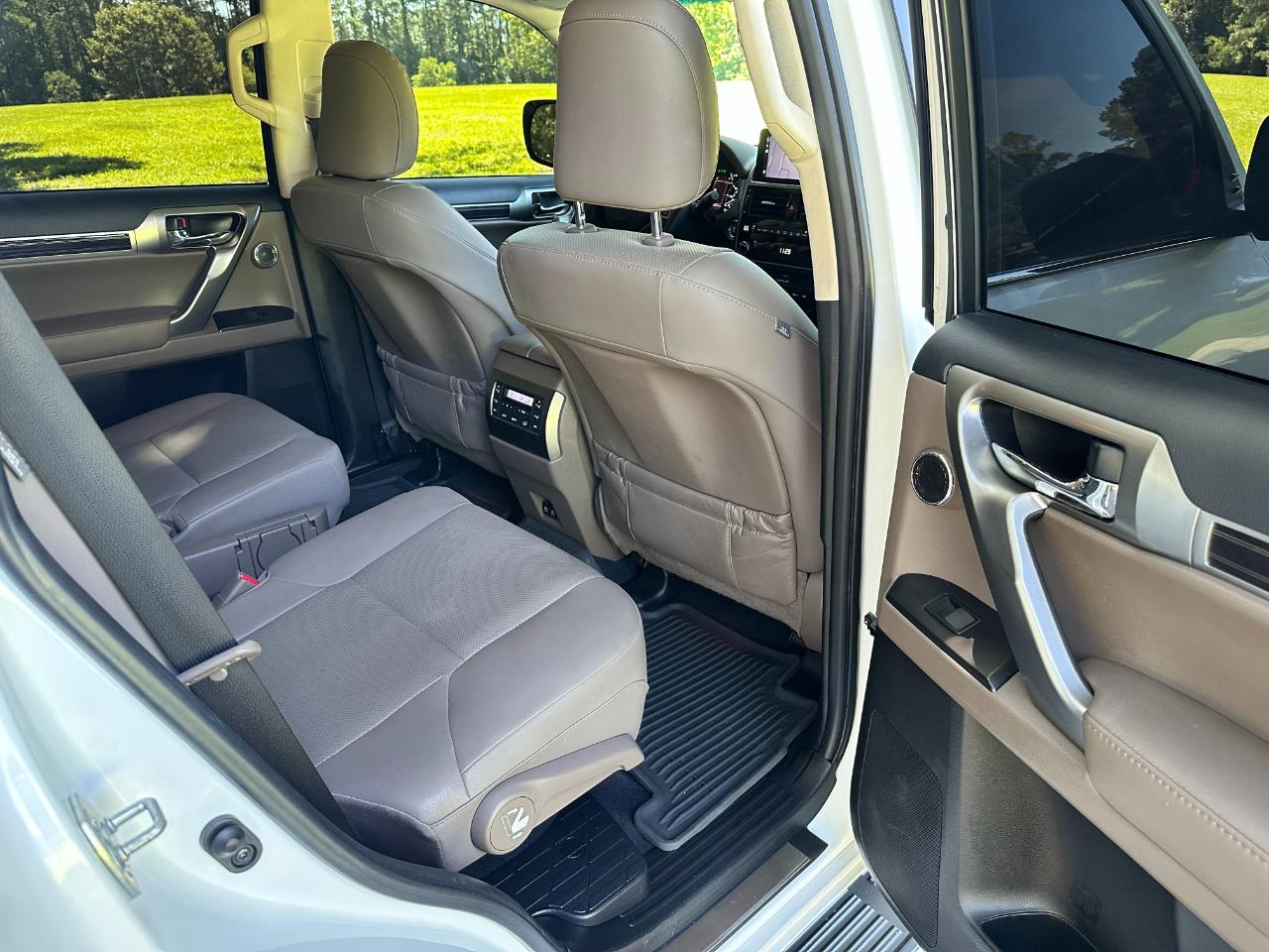 Lexus GX GX 460 Premium 4WD 2023