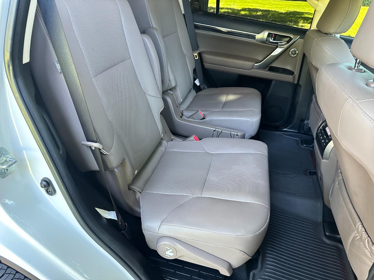 Lexus GX GX 460 Premium 4WD 2023