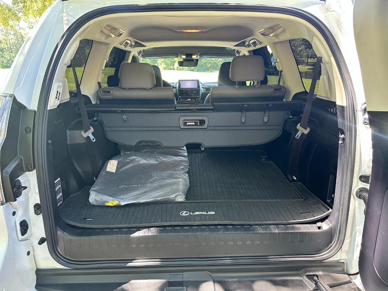 Lexus GX GX 460 Premium 4WD 2023