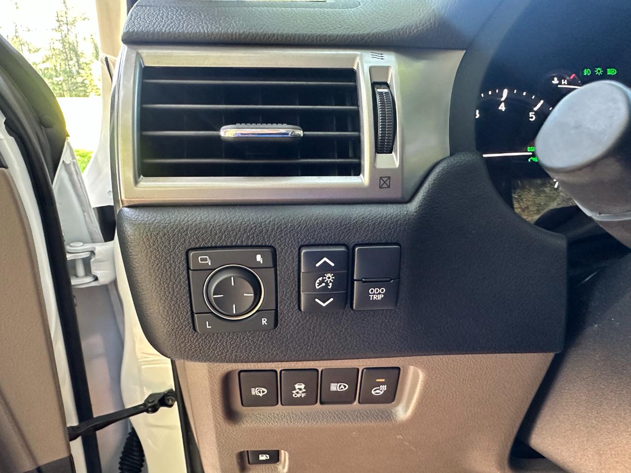 Lexus GX GX 460 Premium 4WD 2023