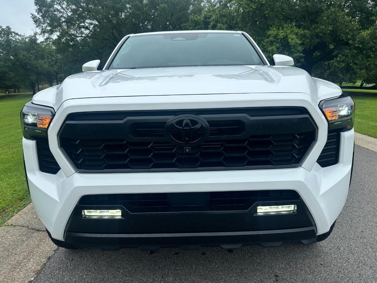 Toyota Tacoma 4WD TRD Off Road Double Cab 5' Bed AT (Natl) 2024