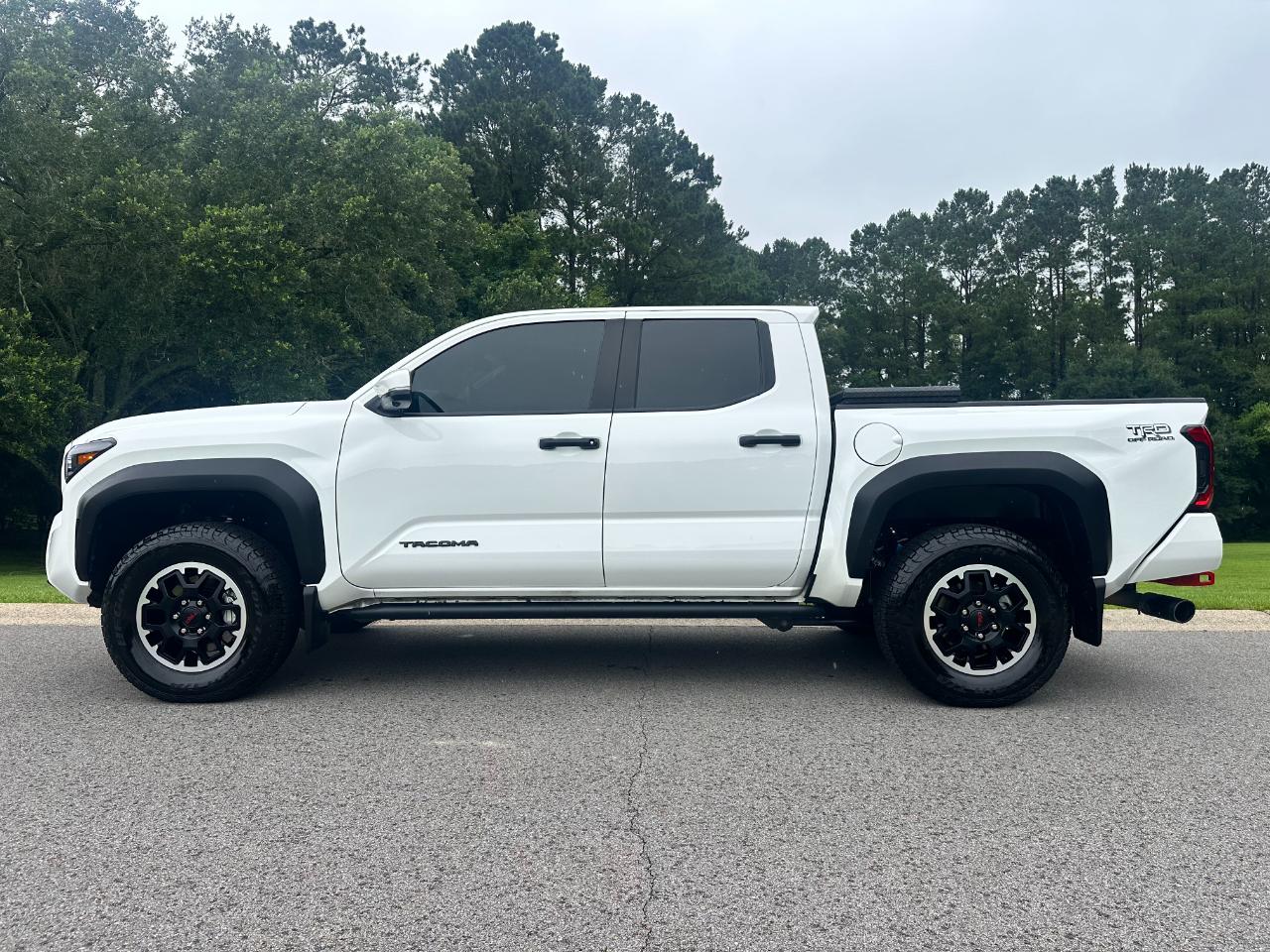 Toyota Tacoma 4WD TRD Off Road Double Cab 5' Bed AT (Natl) 2024