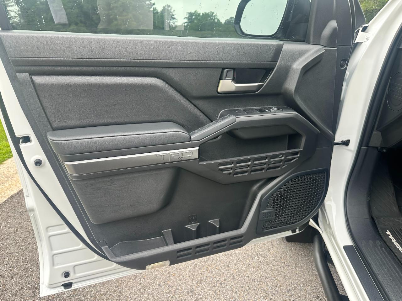 Toyota Tacoma 4WD TRD Off Road Double Cab 5' Bed AT (Natl) 2024