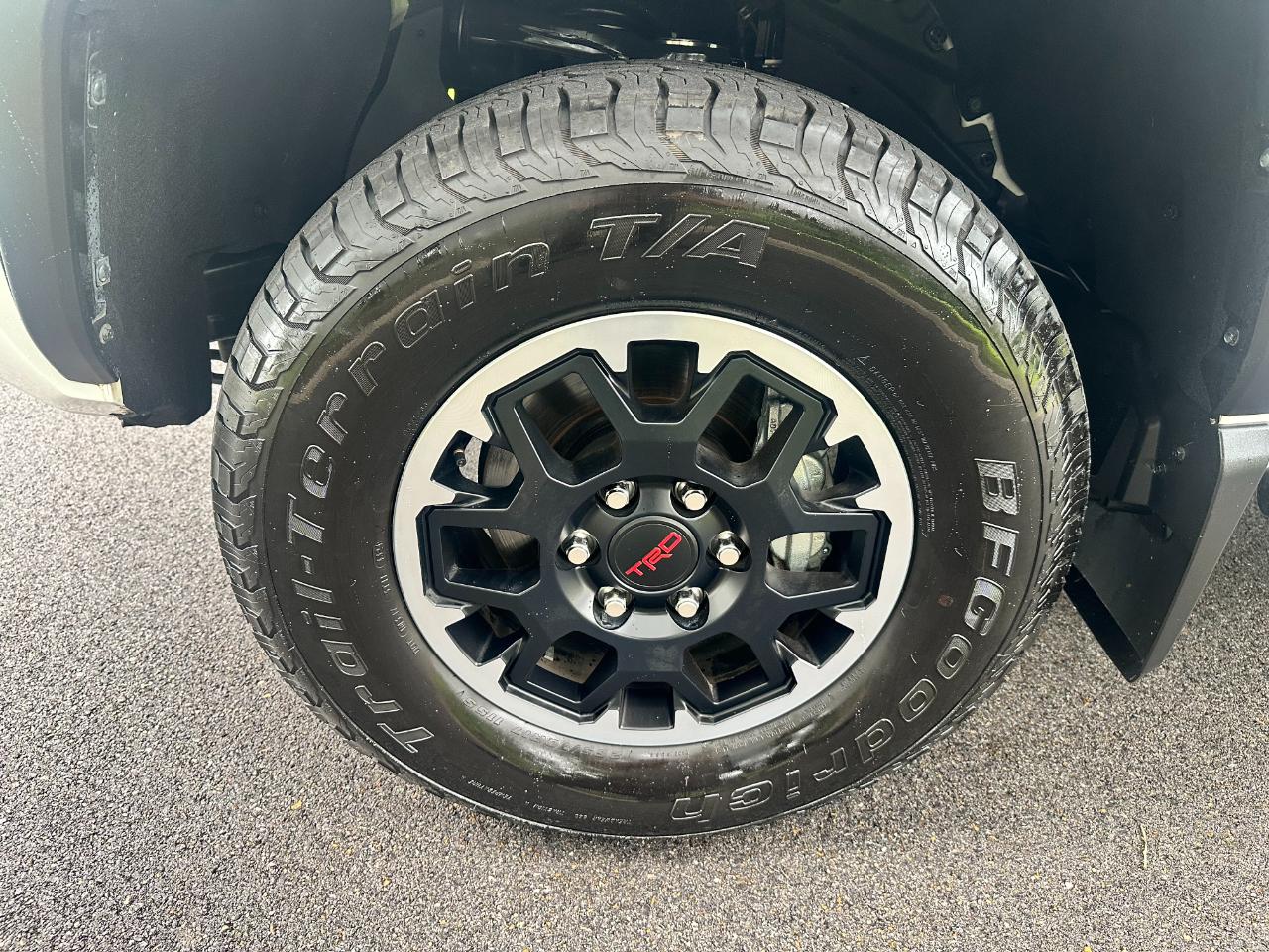Toyota Tacoma 4WD TRD Off Road Double Cab 5' Bed AT (Natl) 2024