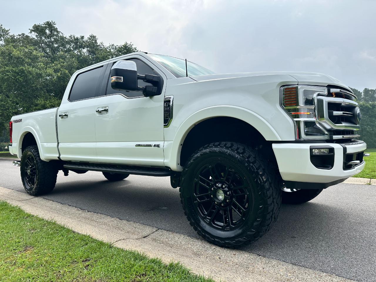 Ford Super Duty F-250 SRW Platinum 4WD Crew Cab 6.75' Box 2022