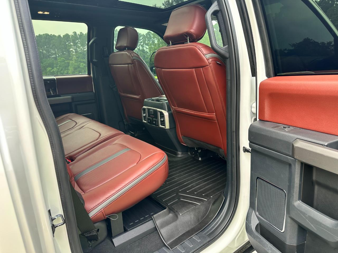 Ford Super Duty F-250 SRW Platinum 4WD Crew Cab 6.75' Box 2022