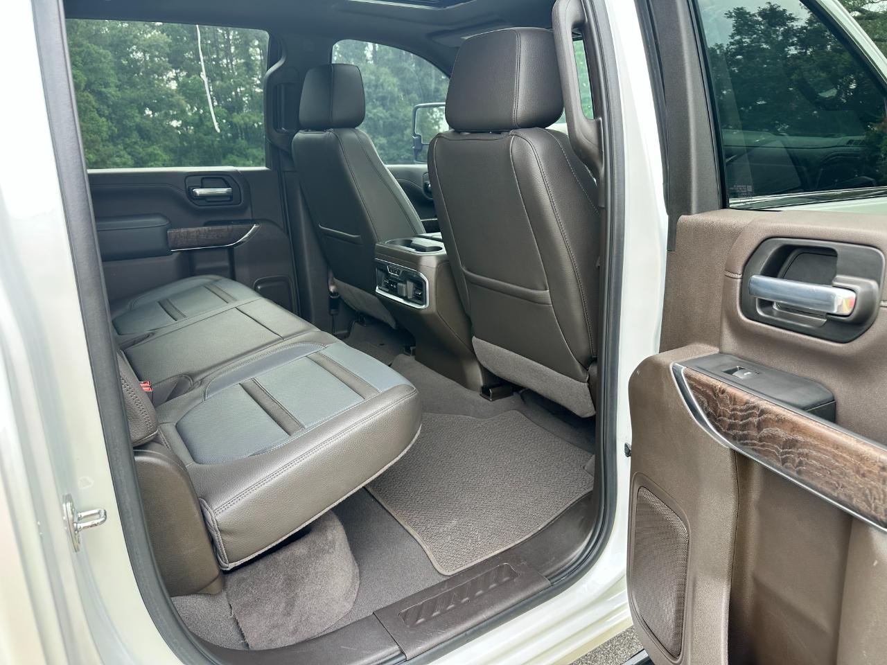 GMC Sierra 3500HD 4WD Crew Cab 172" Denali 2022