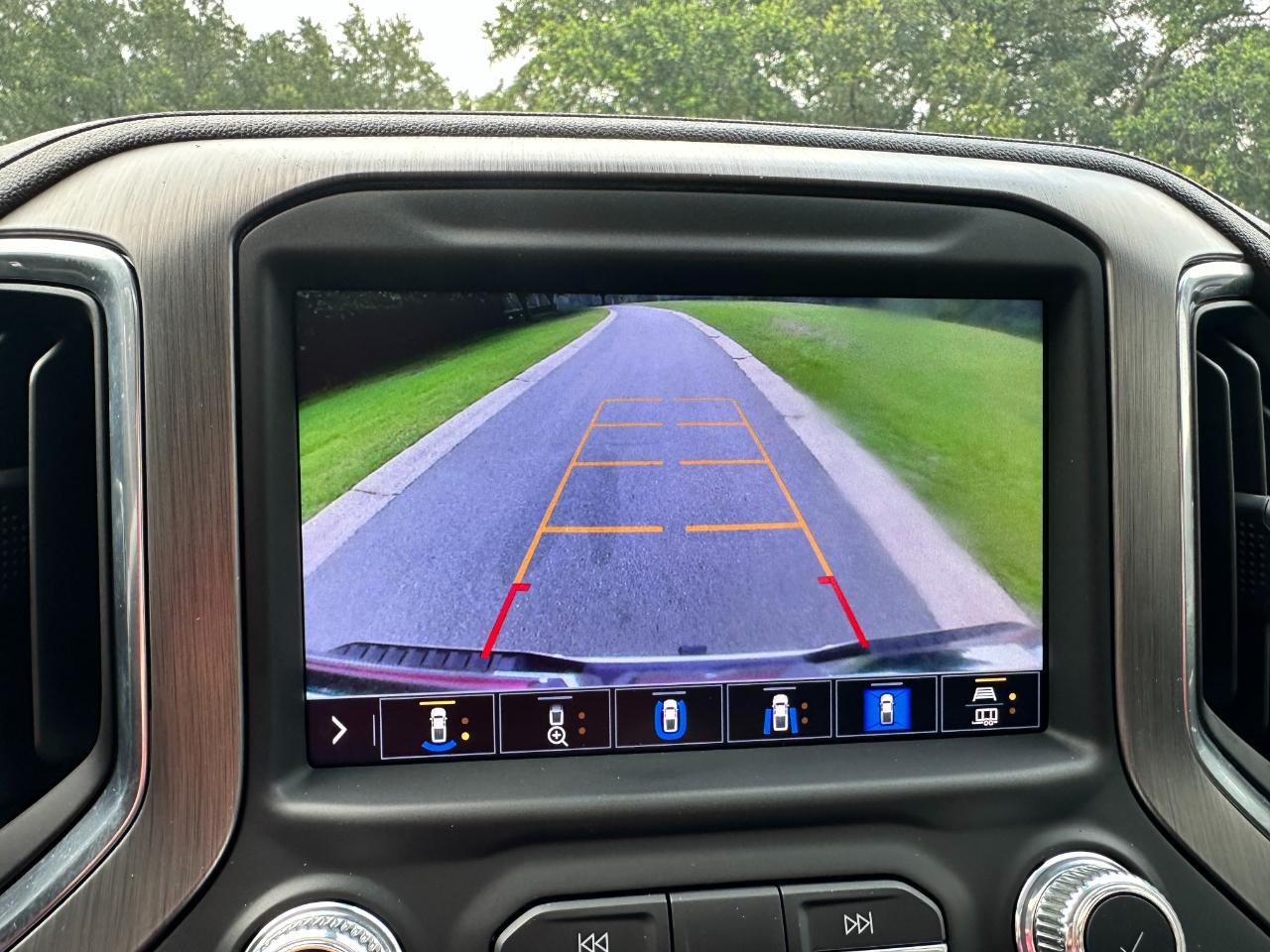 GMC Sierra 3500HD 4WD Crew Cab 172" Denali 2022